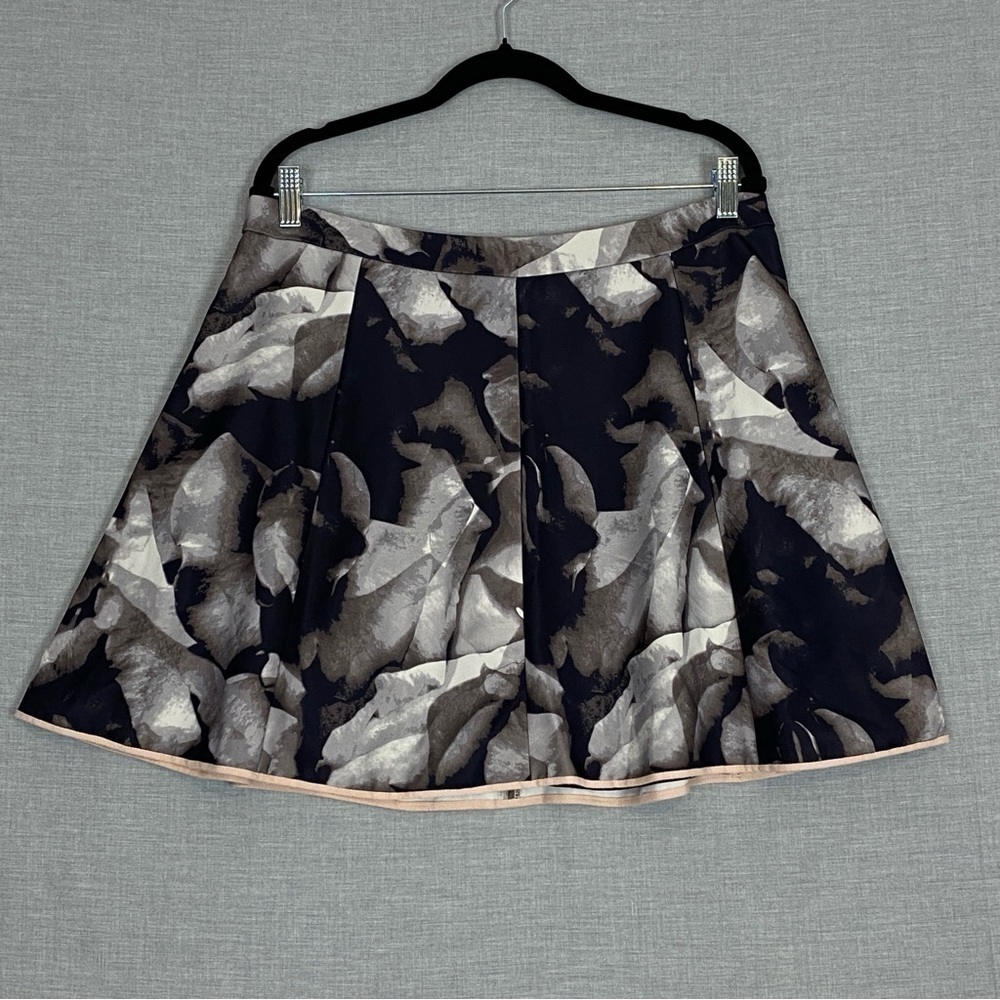 Mossimo Skater Skirt Flare Bottom Sz 14 Greyscale Abstract Pattern Lined